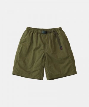 Gramicci Nylon Loose Men's Shorts Green | 736-MAFRLB