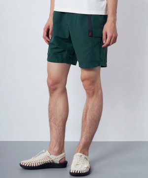 Gramicci Shell Cargo Men's Shorts Deep Green | 547-LUPTWH