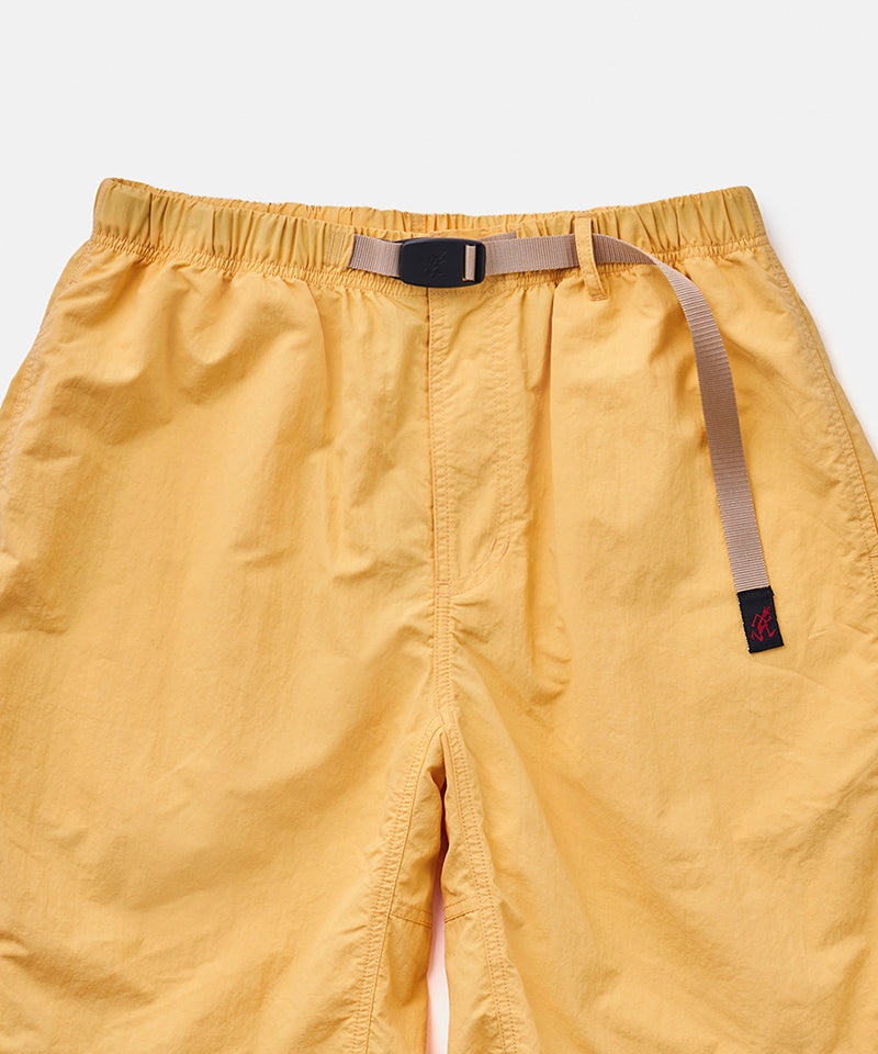 Gramicci Nylon Loose Men's Shorts Light Yellow | 731-OHSAGZ